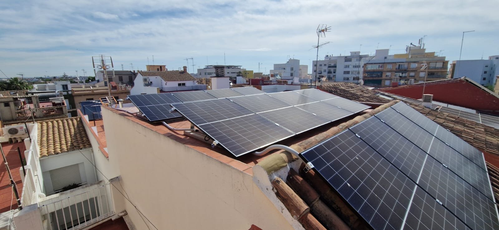 Instalación de 5kWp realizada por Pistris Energy
