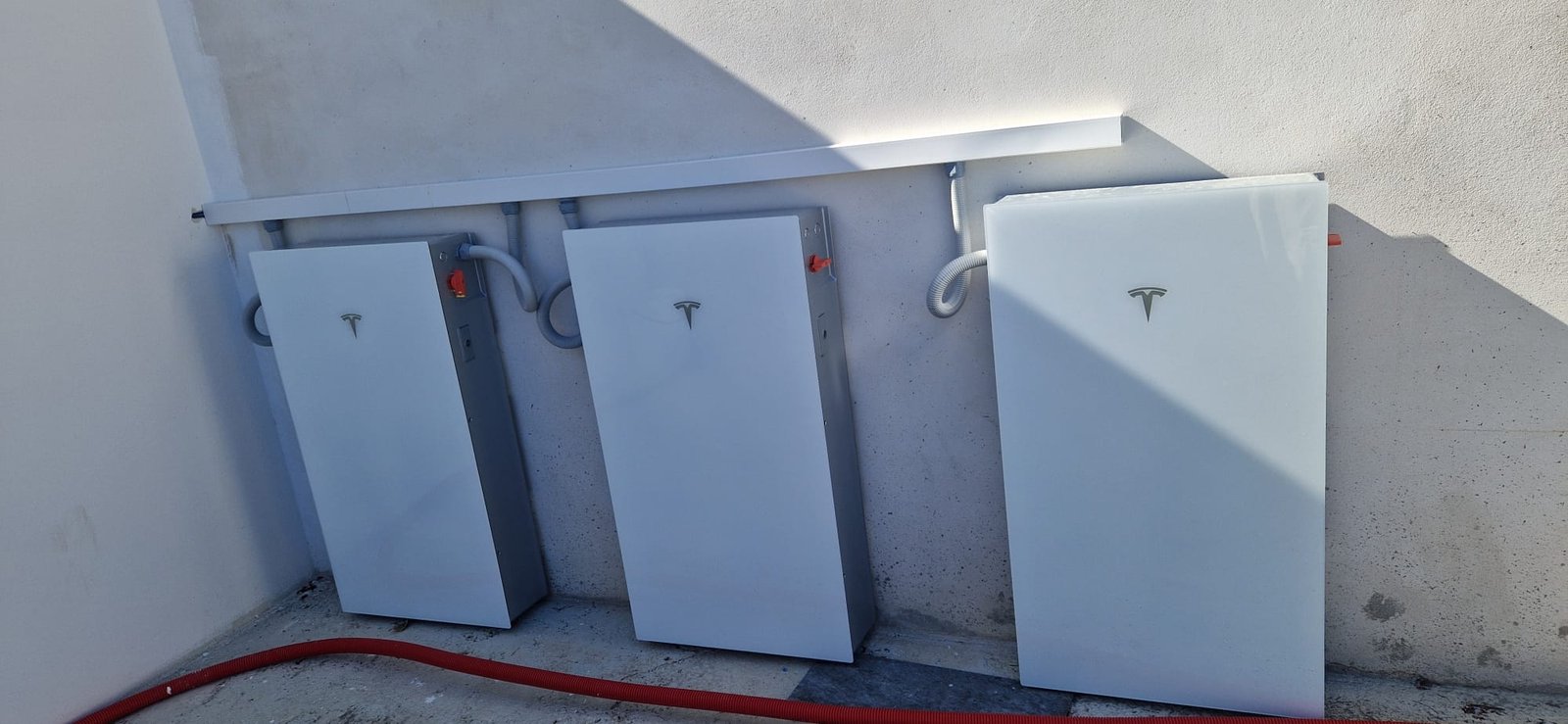 Tesla Powerwall 40.5kWh instalado por Pistris Energy